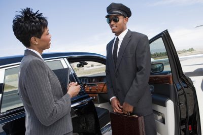 How You Should Tip Your Limo Chauffeur